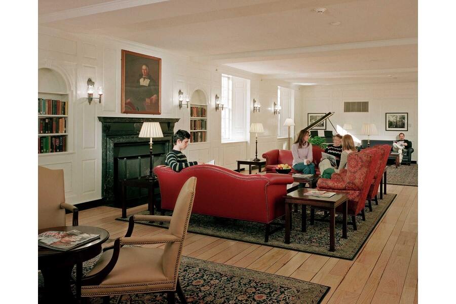 Commons Lounge