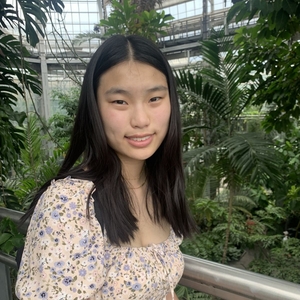 Lily Huang ‘27